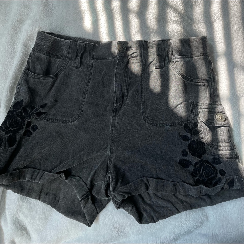 Dark Gray Rose Embroidered Shorts
